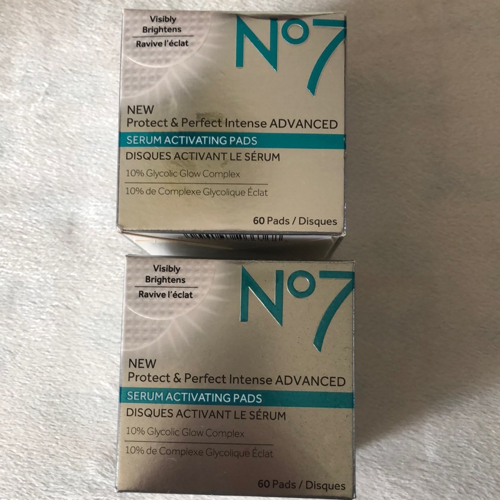 NEW No 7 Serum Activating Pads Lot